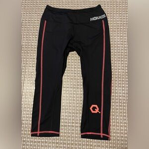 HOKA Ceramiq Capri Leggings Women’s XS Rare Nice Condition